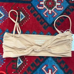 FRANKIES BIKINIS TOP NWT SIZE MEDIUM CARRIE TOP nwt